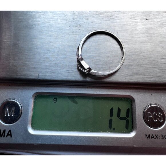 Estate 10K White Gold Ring w/ Diamond Chips – Vintage Size 6.5 Fine Jewelry - Picture 8 of 10